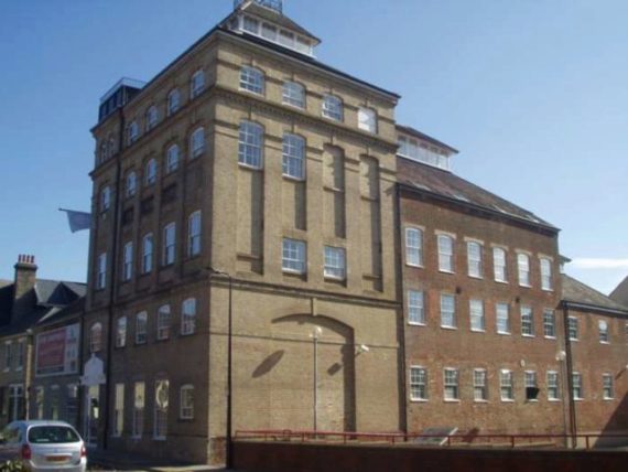 2 Bedroom Apartment